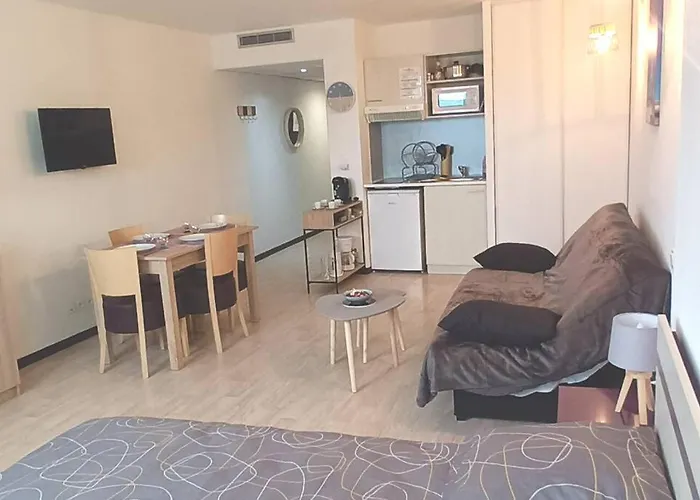 Grand Classé 2 étoiles De 1 à 4 Personnes